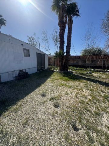 32005 Westchester, Thousand Palms, CA 92276