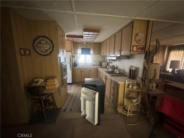 32005 Westchester, Thousand Palms, CA 92276