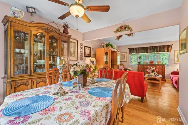 196 Marsh Avenue, Metuchen, NJ 08840