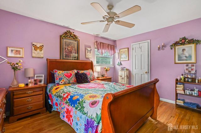 196 Marsh Avenue, Metuchen, NJ 08840