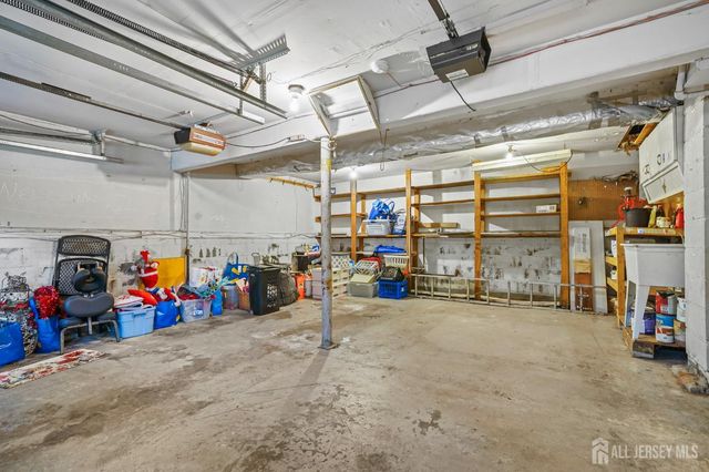 196 Marsh Avenue, Metuchen, NJ 08840