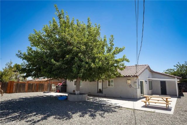 16348 Northwood, Victorville, CA 92394