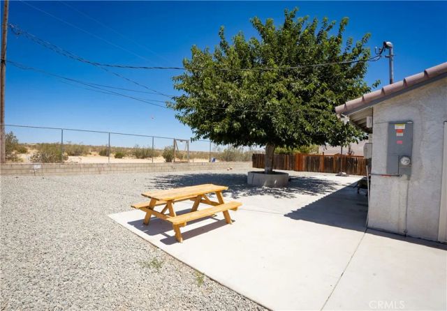 16348 Northwood, Victorville, CA 92394