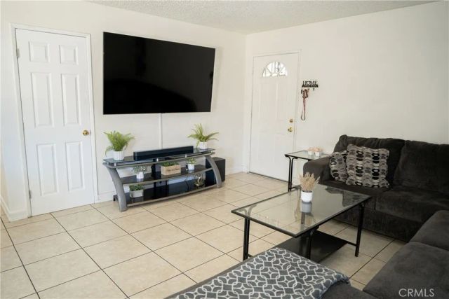 16348 Northwood, Victorville, CA 92394