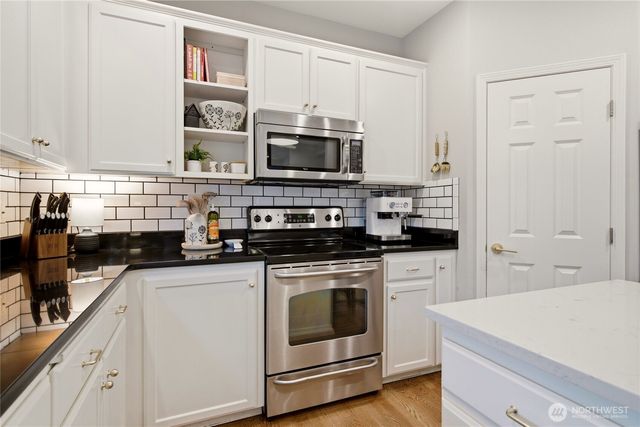 2764 McHugh Avenue, Enumclaw, WA 98022
