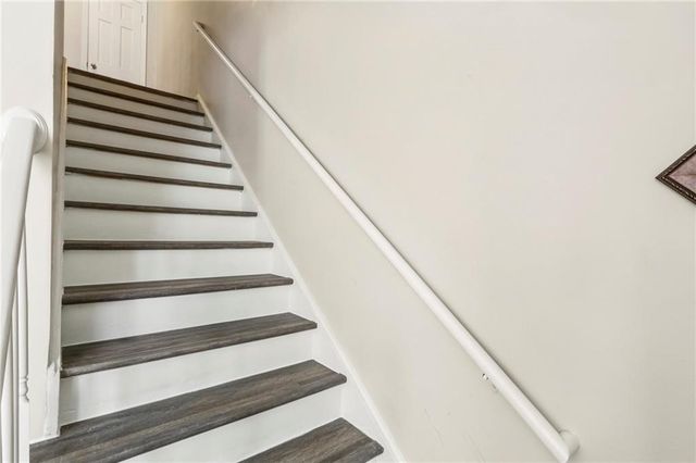 105 N River Drive C, Atlanta, GA 30350