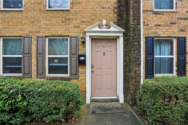 105 N River Drive C, Atlanta, GA 30350