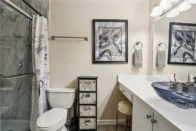 105 N River Drive C, Atlanta, GA 30350