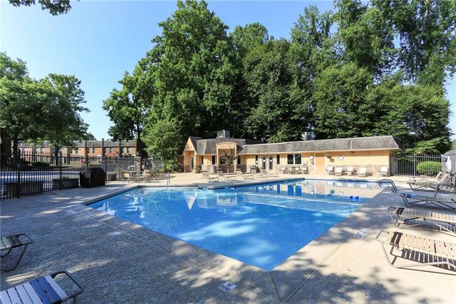 105 N River Drive C, Atlanta, GA 30350