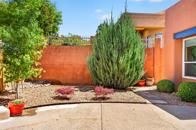 13309 Pine Forest Place NE, Albuquerque, NM 87111