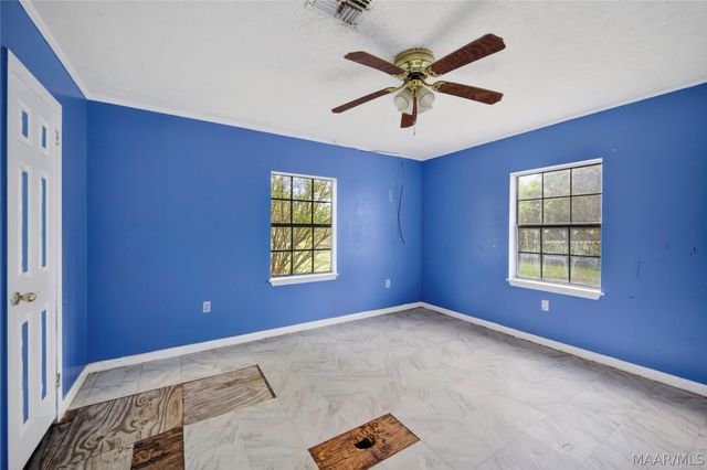 2579 COUNTY RD 85 Road, Deatsville, AL 36022