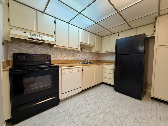 7850 W Mcnab Road 210, Tamarac, FL 33321