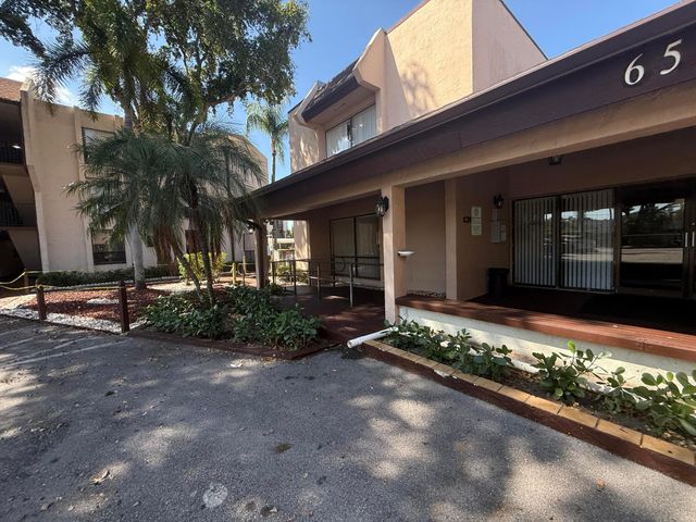 7850 W Mcnab Road 210, Tamarac, FL 33321