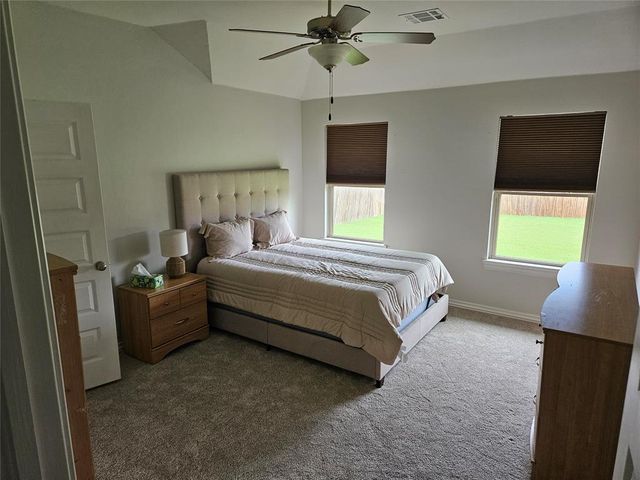 8004 Calm Water Drive, Oklahoma City, OK 73135