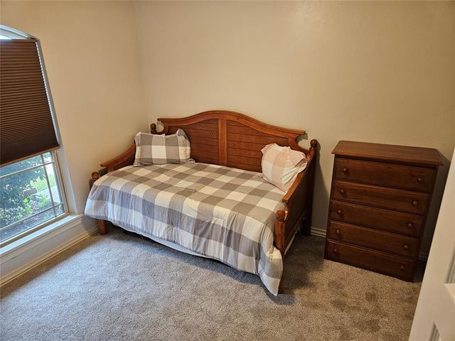 8004 Calm Water Drive, Oklahoma City, OK 73135