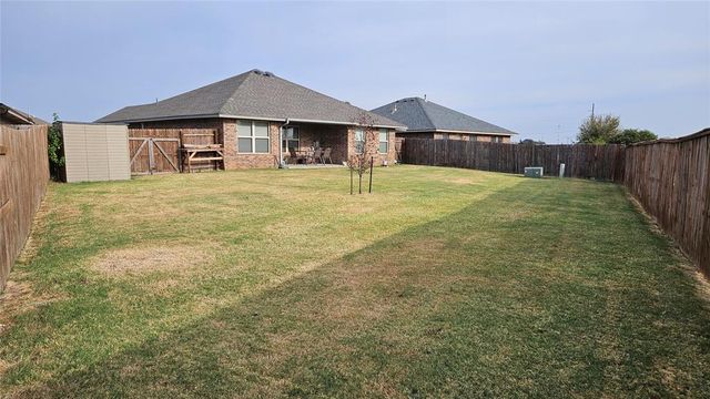 8004 Calm Water Drive, Oklahoma City, OK 73135