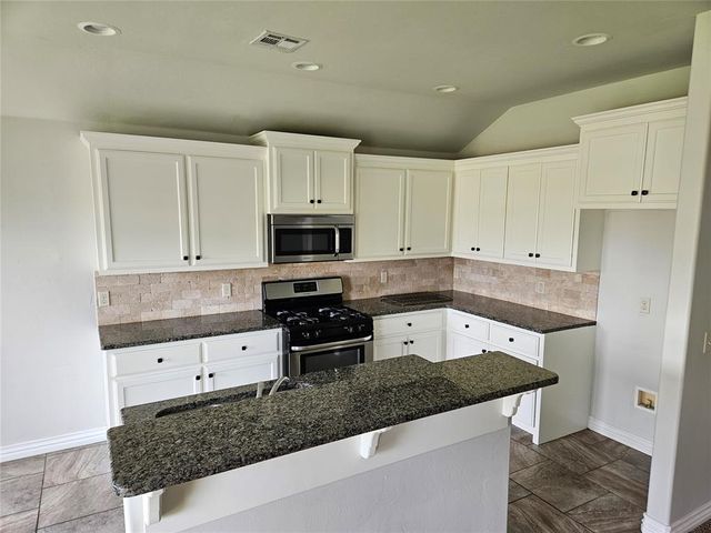 8004 Calm Water Drive, Oklahoma City, OK 73135