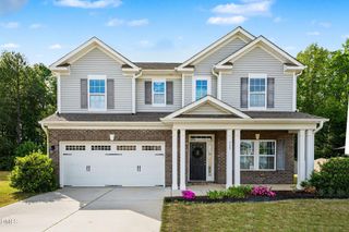 713 Harvest Point Drive, Fuquay Varina, NC 27526