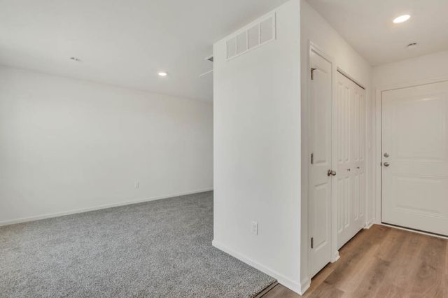 2642 Arrowhead Drive, Pingree Grove, IL 60140