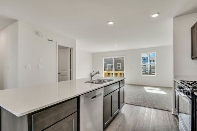 2642 Arrowhead Drive, Pingree Grove, IL 60140