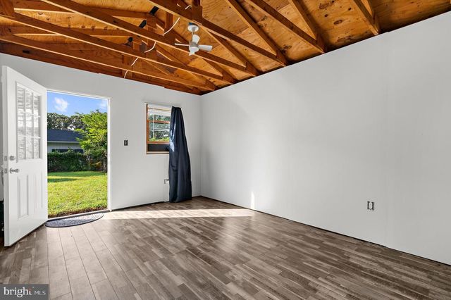 128 DELAWARE AVE, Pasadena, MD 21122