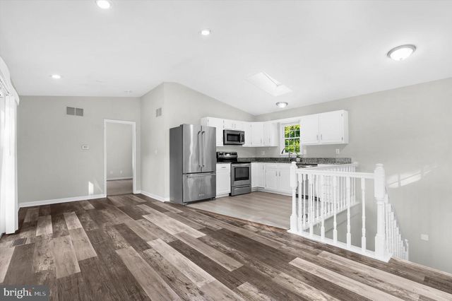 128 DELAWARE AVE, Pasadena, MD 21122