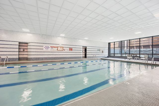 211 E Ohio Street 2925, Chicago, IL 60611