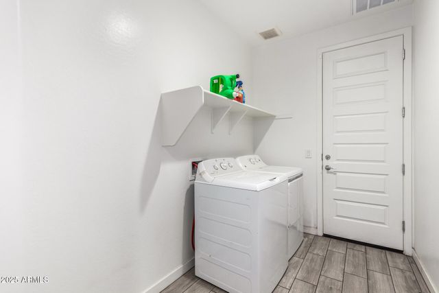 9504 W SELLS Drive, Phoenix, AZ 85037