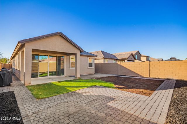 9504 W SELLS Drive, Phoenix, AZ 85037