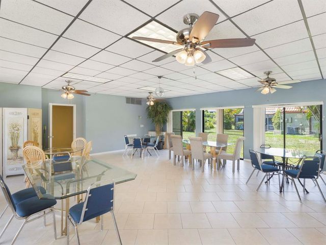 143 SE 7th Street, Deerfield Beach, FL 33441