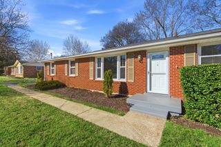 182 Rebecca Dr, Hendersonville, TN 37075