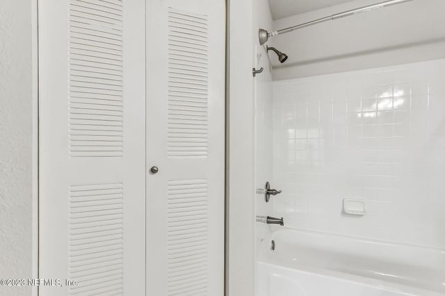 13700 RICHMOND PARK Drive N 706, Jacksonville, FL 32224