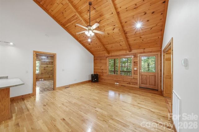 6220 Sunny Drive, Newland, NC 28657