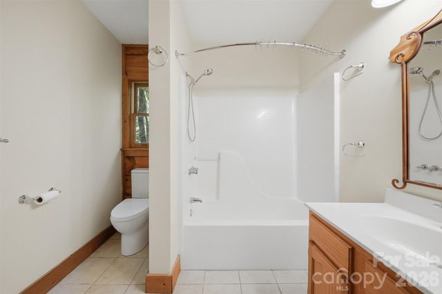 6220 Sunny Drive, Newland, NC 28657