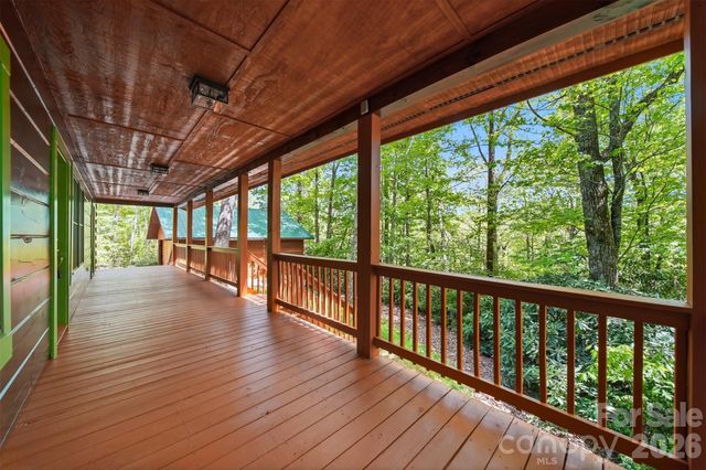 6220 Sunny Drive, Newland, NC 28657