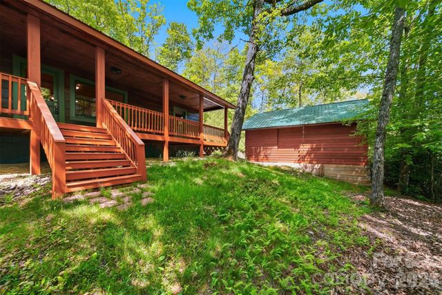 6220 Sunny Drive, Newland, NC 28657