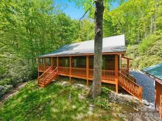 6220 Sunny Drive, Newland, NC 28657
