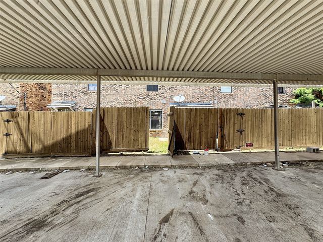 1024 Southmoor Drive 1026, Arlington, TX 76010