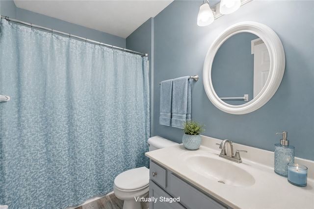 1670 Piper Lane 206, Centerville, OH 45440