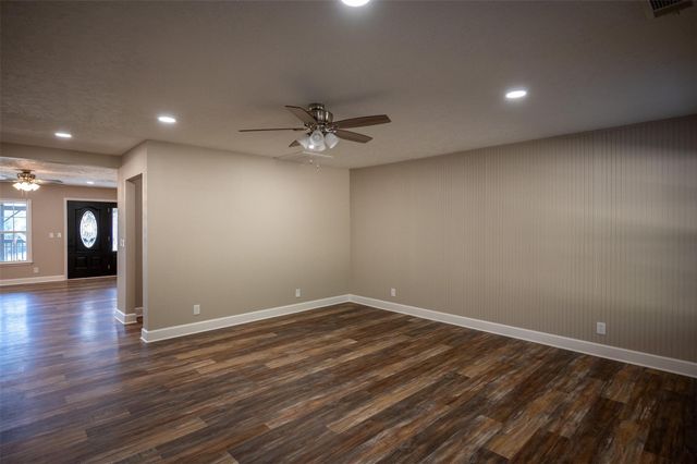 220 County Road 2300, Woodville, TX 75979