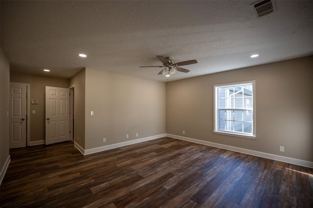 220 County Road 2300, Woodville, TX 75979