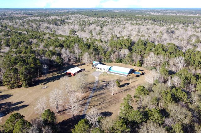 220 County Road 2300, Woodville, TX 75979