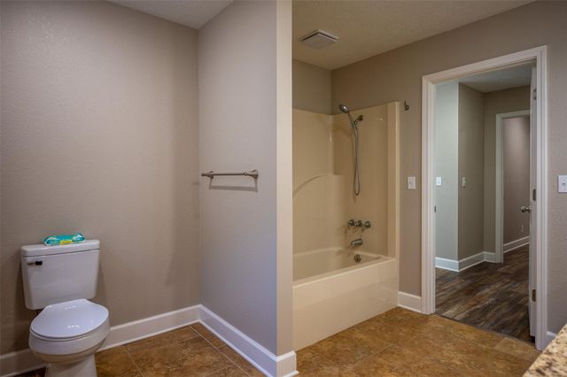 220 County Road 2300, Woodville, TX 75979