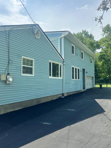 754 Locksley Road, Yorktown Heights, NY 10598