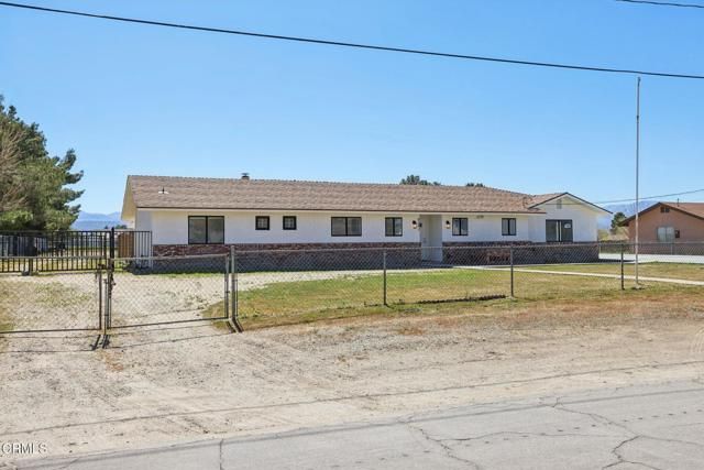 9242 E Avenue T 2, Littlerock (also Little Rock), CA 93543