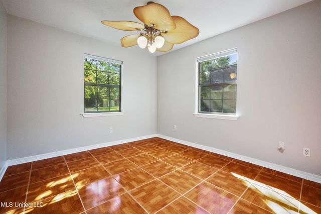 7025 Red Bud Lane, Ocean Springs, MS 39564