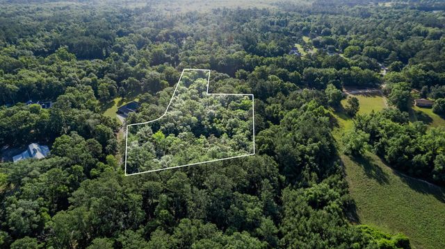 Jomaureen Way, Tallahassee, FL 32309