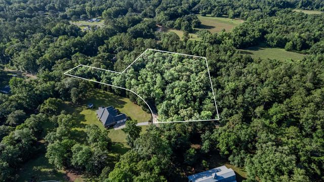 Jomaureen Way, Tallahassee, FL 32309