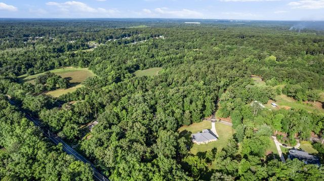 Jomaureen Way, Tallahassee, FL 32309