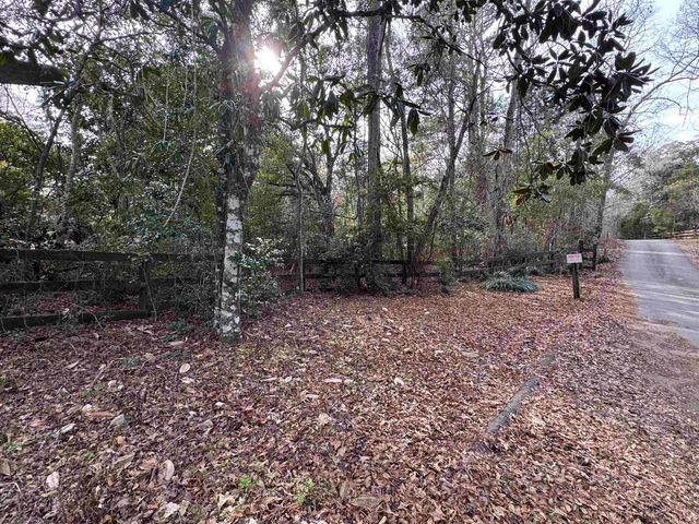 Jomaureen Way, Tallahassee, FL 32309